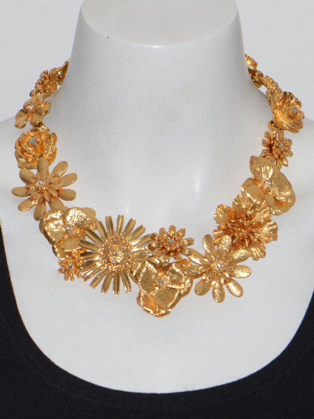 Vintage Oscar de la Renta Gold Bold Flower Necklace